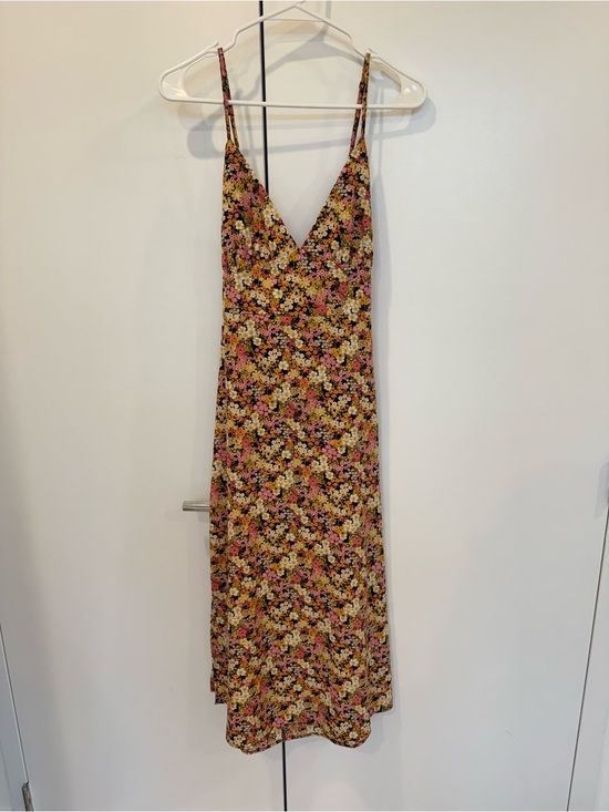 Forever 21 Dresses & Skirts - Forever 21 Pink and Yellow Floral Slip Midi Dress